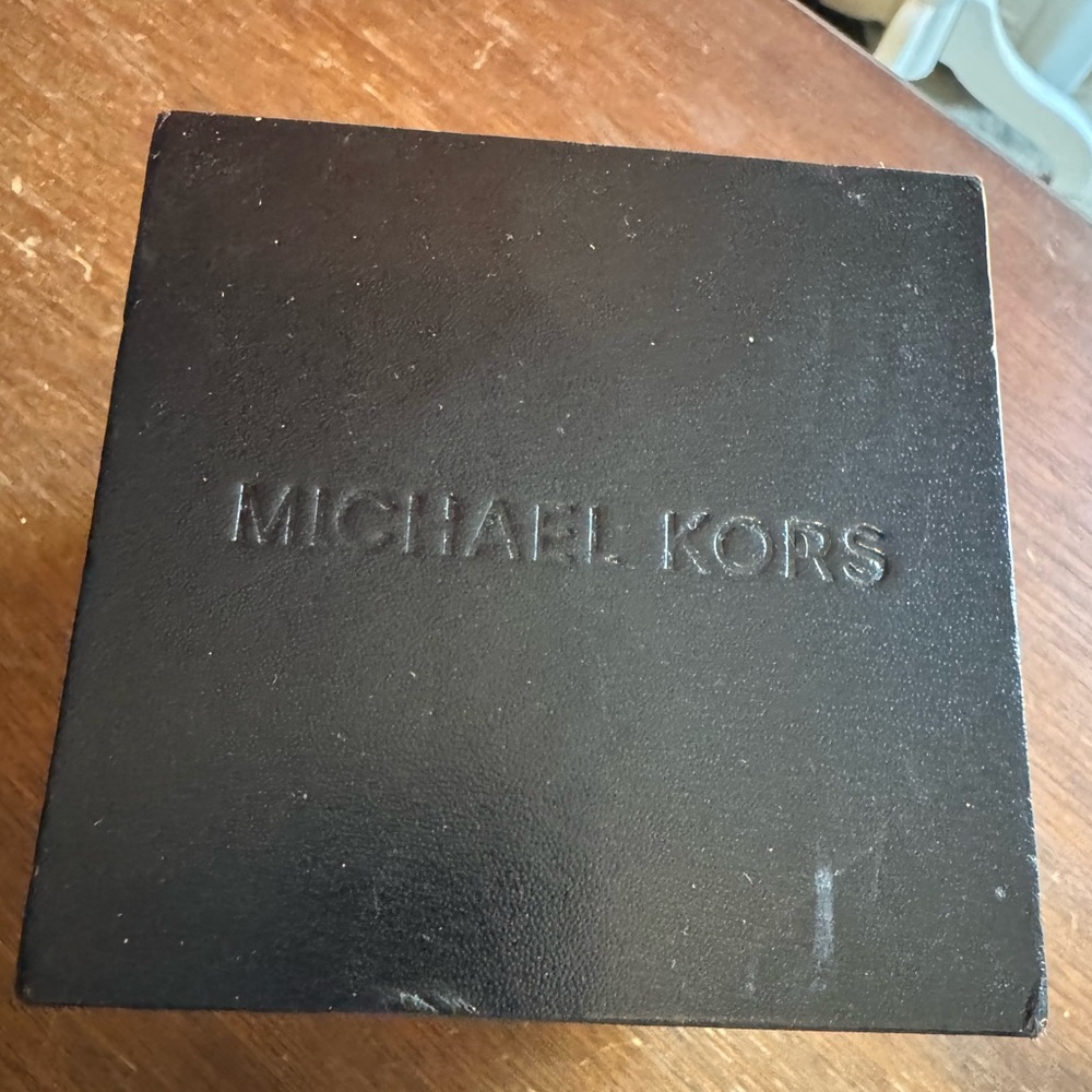 Michael Kors empty watch box